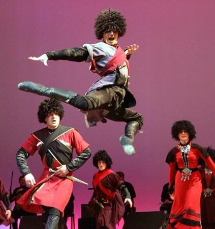 killerdancepics's tweet photo. Georgian dance #elegance #beauty BEYOND #spectacular #omg #Georgia #URSS http://t.co/jG9Pqwrjgj