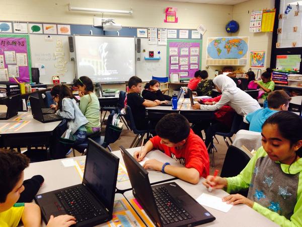 VanderSweet112's tweet image. "If you dream it, You can become it!" Ms. Walker's class. #fifthgradeteam #inspirationalweek