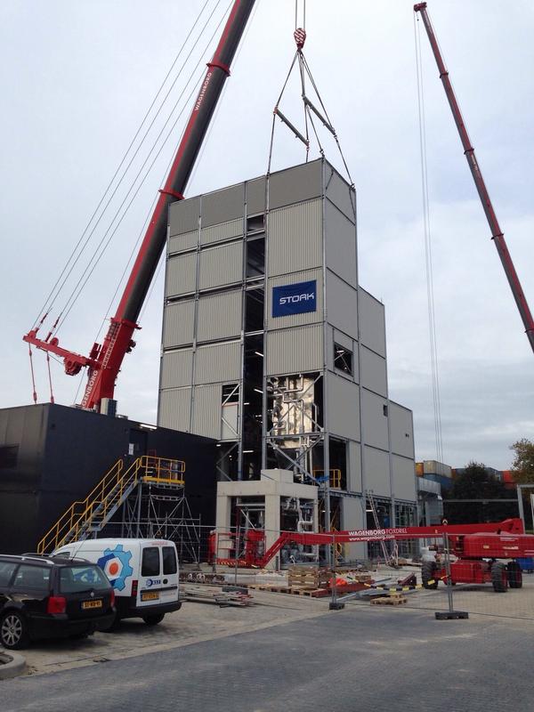 Proud!! After 7 days of work #Empyro modules are all at site. Special thanks to #Zeton and #Wagenborg