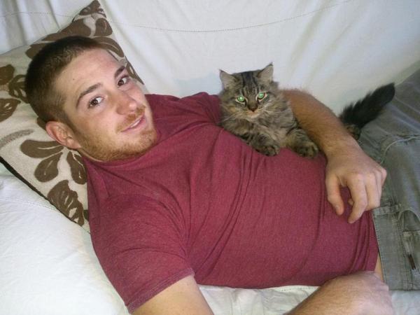 This is garfield... Ke jp es ... <a href="/mari_mula/">mari fernandez</a>