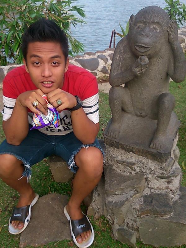 mahdaarif's tweet photo. http://t.co/PpUN1rSuxH