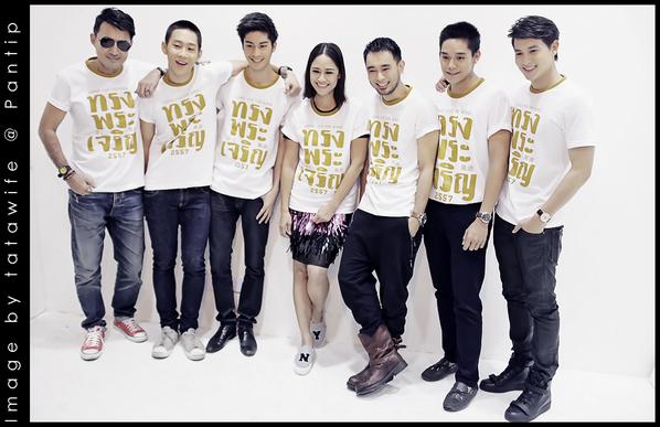 งานถ่ายภาพโปรโมต #โครงการร้อยใจไทยสู่ชายแดนใต้ #9 ดีนะว่าถ่ายมาเยอะ เลือกรูปดีๆ ได้ประมาณนึง cc: <a href="/Onlyjamesji/">ᴏɴʟʏ ᴊᴀᴍᴇsᴊɪ</a>