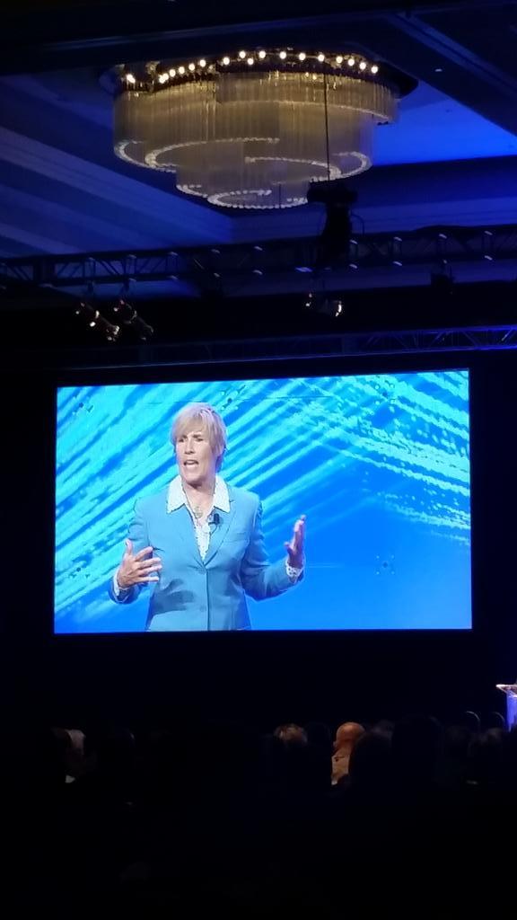 NAIGlobal's tweet image. It is a true pleasure to be able to listen to @diananyad speak today at #SIORFWC2014 truly inspirational @SIORglobal