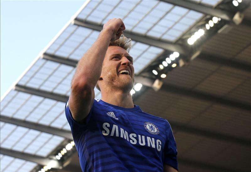 Happy Birthday to Andre Schurrle who turns 24 today  