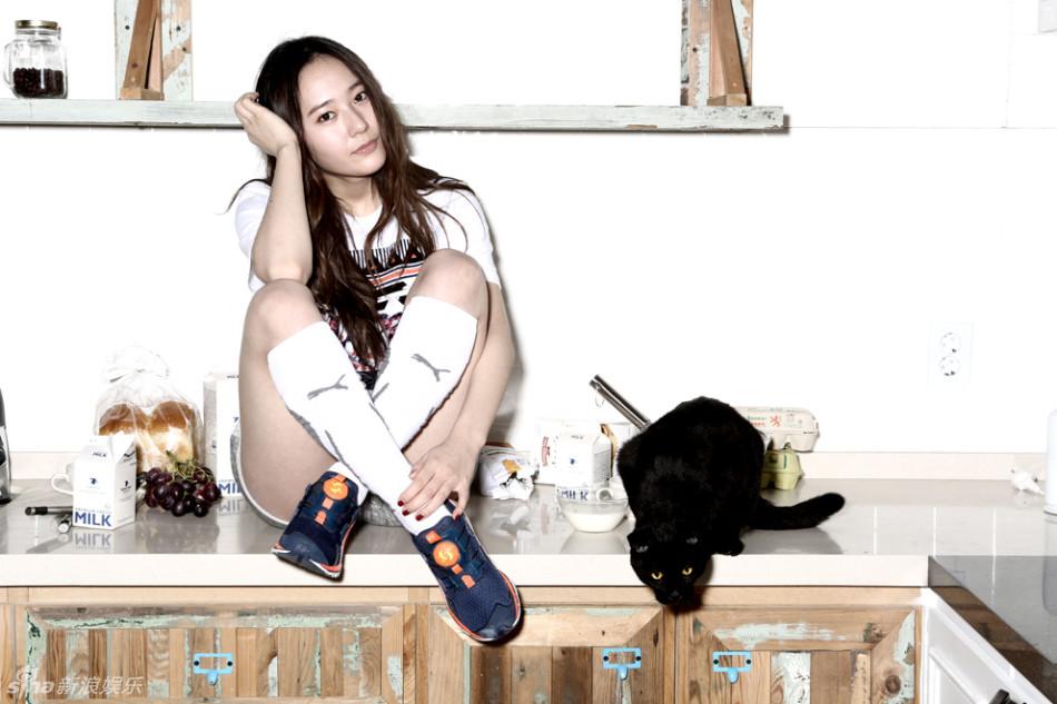 HAPPY HAPPY BirthDay Krystal Jung..
(       Krystal   !!) ^0^ ^0^ 