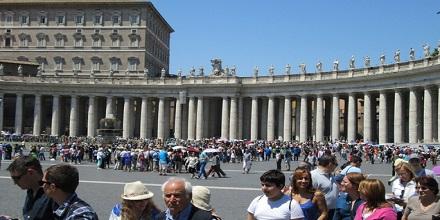 VisitRentals's tweet photo. 14 #Travel-Inspiring Scenes from #Rome: http://t.co/q6lLTlgE2E http://t.co/Vrbcih9C1c