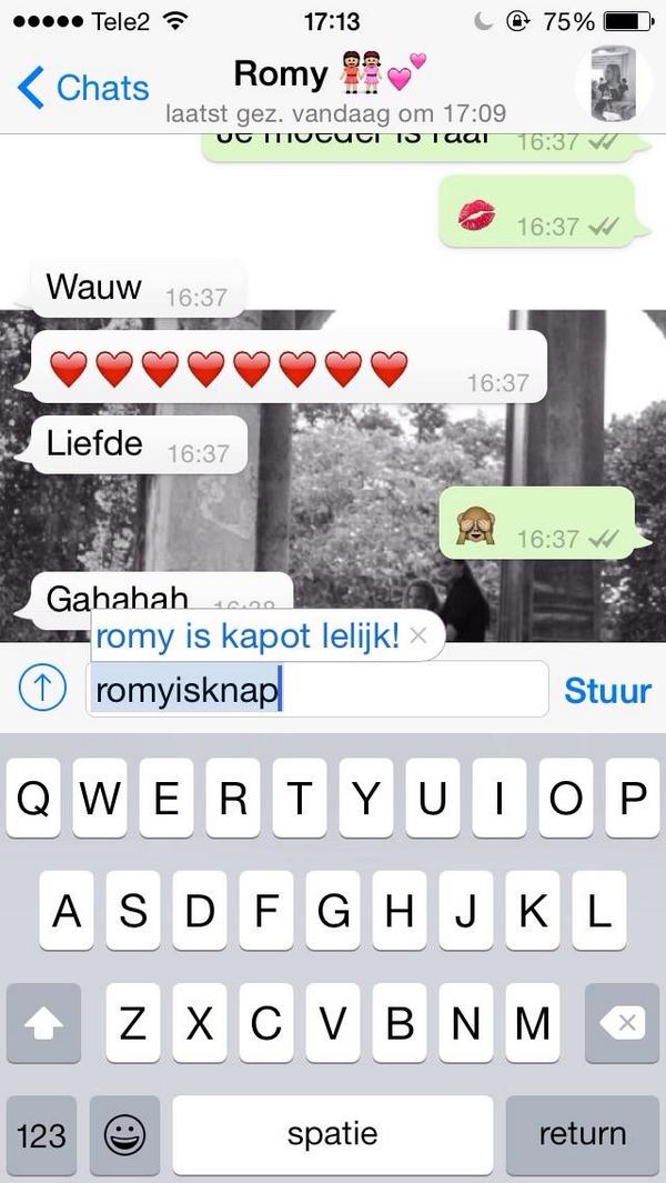 MolenaarPien's tweet photo. “@xromyschepers: Wat een liefde ❤❤❤ http://t.co/c8YqhAfK0Z” omdat ik van je hou 💋