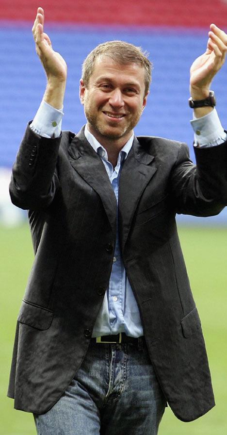 Selamat ulang tahun ke-48 Roman Abramovich! Happy 48th birthday Mr. Chelsea!             ! 
