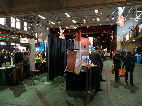 janeirodigital's tweet image. Excited to be here- lots of energy on the exhibitor floor  @techjamvt #techjamvt