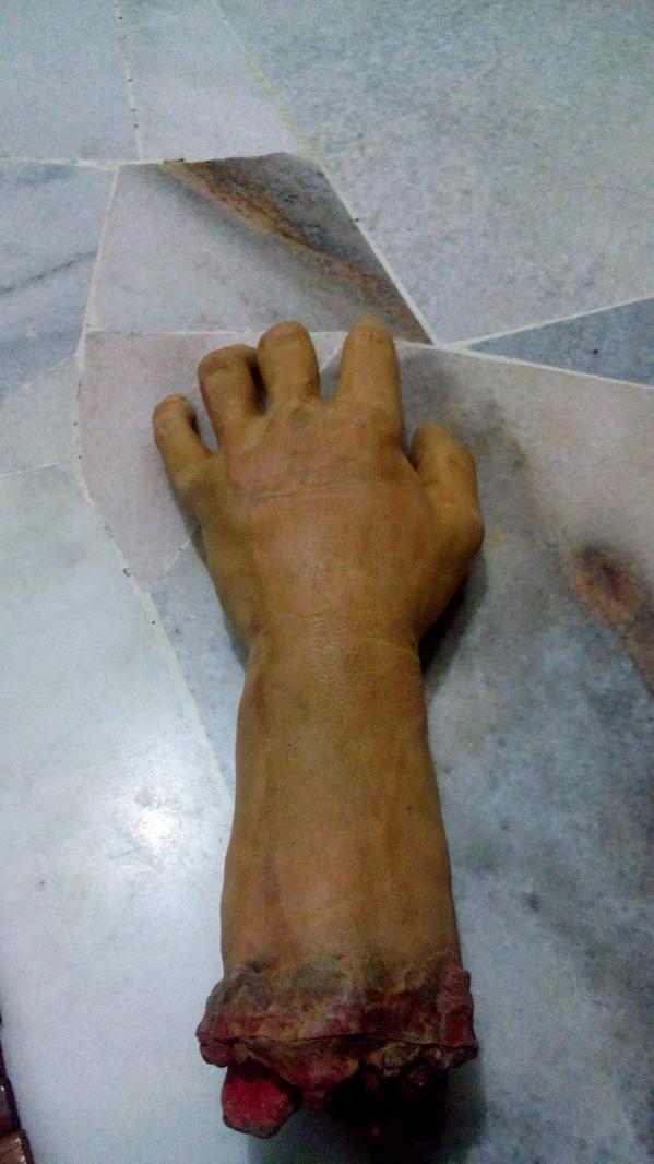 _anisamalina_'s tweet image. #Hishand hahahahah