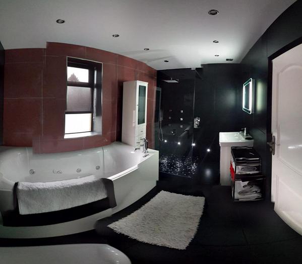 Another bathroom refurbishment complete in Freckleton #powershower # underfloorheating #raychem #jacuzzibath