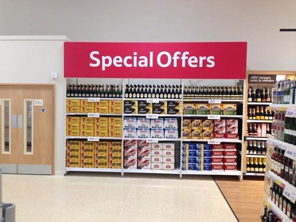 LAbercrombie10's tweet photo. One word-Standards!  @dunfermline superstore @richardmb26 @BrubailP http://t.co/7F2p1zDygd