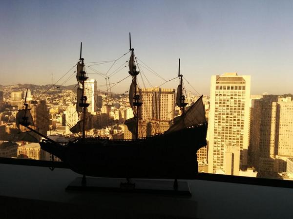BjornVeenstra's tweet photo. Just another day at the office ;-) #HitV14 today we pitch for a Chinese VC delegation http://t.co/A7Qr5k0U4a