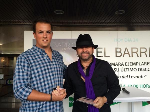 borrero_jos's tweet photo. ELEEE!!!! NOS VEMOS EN SEVILLA !!!! http://t.co/AYVfYyjIas