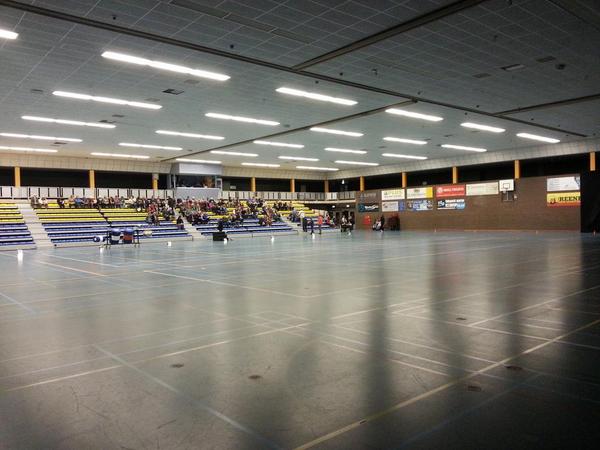 De zaal is nu nog leeg. Veluwe taptoe Barneveld. Met oa. <a href="/ExcelsiorRenkum/">Excelsior Renkum</a> <a href="/EurobandRdam/">Euroband Rotterdam</a> <a href="/jsb_irene/">Jsb Irene</a>