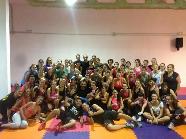 Buenísima clase d bodycompat la d ayer...combate en toda regla..... CADELX