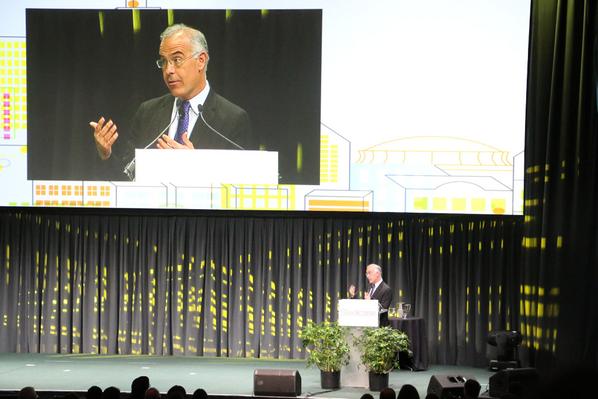 "There are more American households with dogs than children." -David Brooks #greenbuild