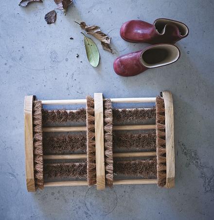 TEGmagazine's tweet photo. Tidying up the garden this weekend? Here's picks of great tools to make things easier http://t.co/5WKZvvoKyw http://t.co/zF0Fi11R9I