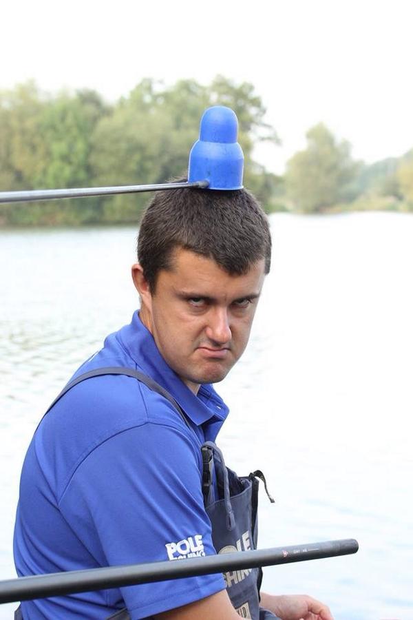 rosswinfield89's tweet photo. Isn't this your mate @darranbickerton ?? http://t.co/ByWacOSP2A