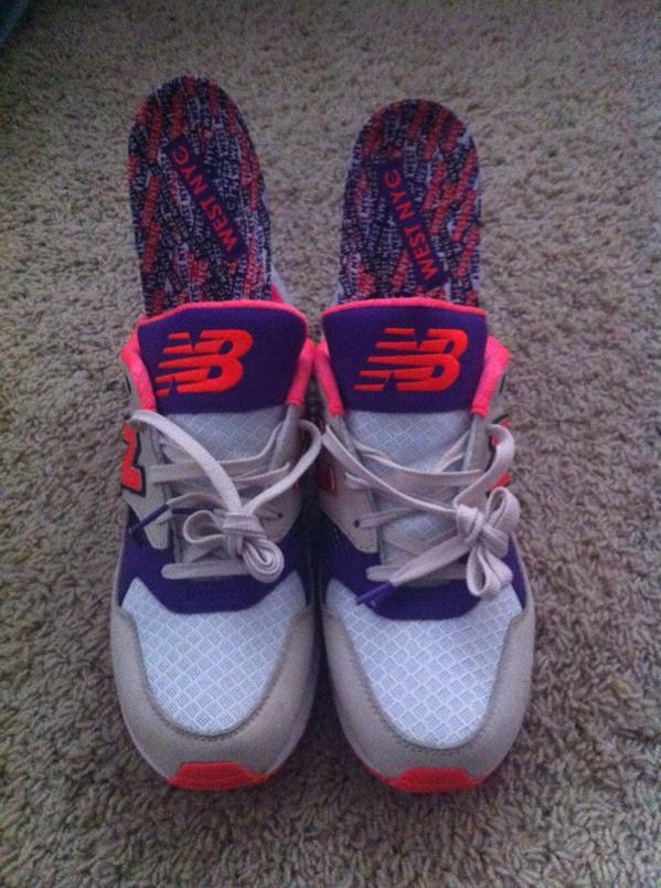 Jethruuuuu's tweet photo. Came in the mail today! #project530 #WestNYCxNewBalance http://t.co/9NpnwdvjSK