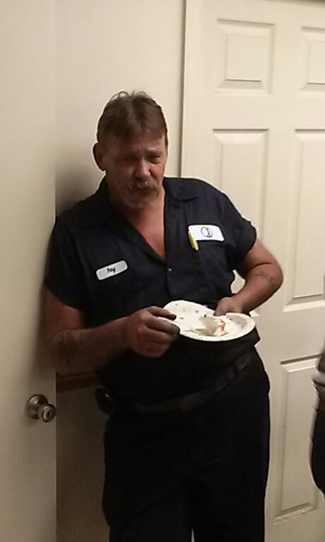 BryceGibson8's tweet image. This is Ray's 25th fall M/G at ICC. Its great to have a Equipment Mngr. as talented and  dedicated as him. #ThanksRay