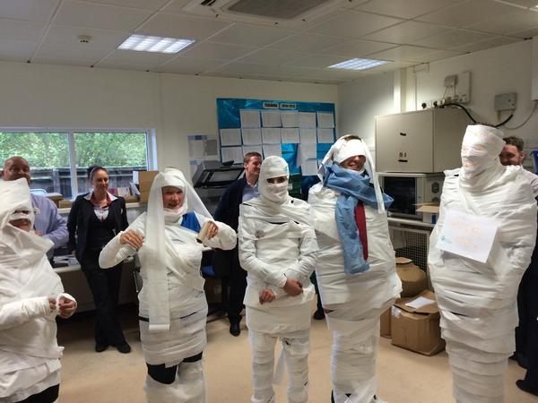 2 minute challenge Fun@Work <a href="/TescoEdWay_2639/">Tesco Harlow 2639</a> <a href="/stormhudson1/">rob ashcroft</a> <a href="/tescoabbey/">Lee coveney</a> <a href="/CjdmanT/">Chris Turner</a>