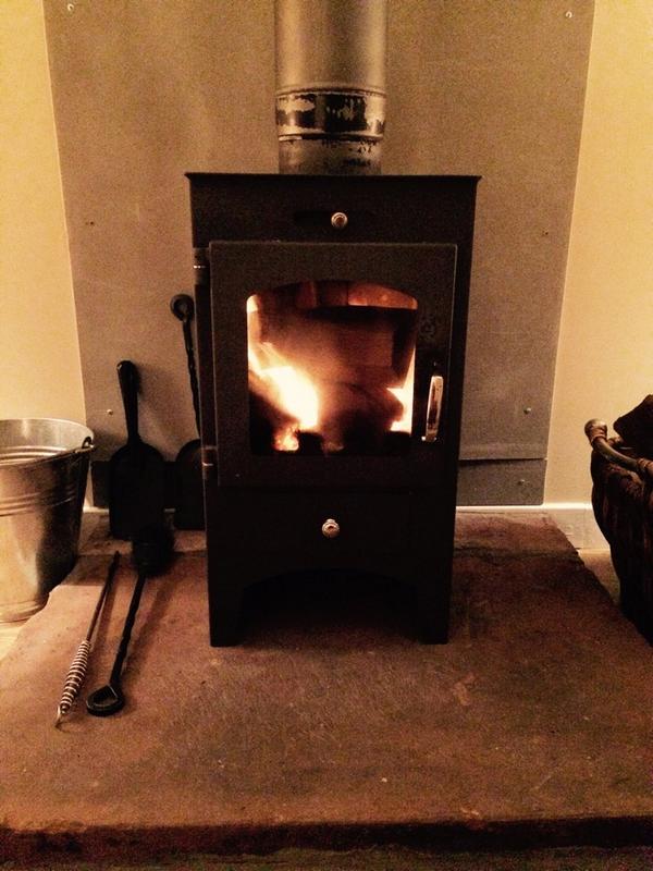 Pleacairn's tweet photo. The #logburner is lit and ready to welcome our new guests in from the cold dark night @cottages4you @VisitSWScotland http://t.co/migciwRdMi