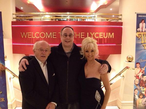 deadairpodcast's tweet photo. Packed theatre tonight at Crewe

Lots of entertained people 

Paul Daniels Tour 

http://t.co/TGNTh49GxL http://t.co/VOjDxuZUoi