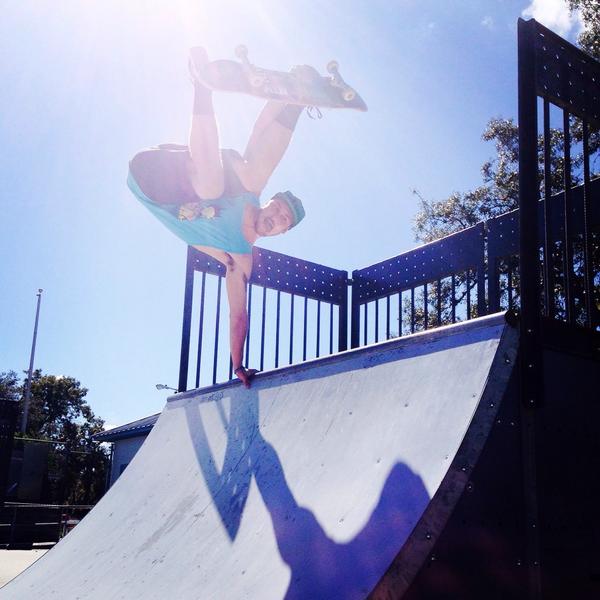 DevilsInGold's tweet image. #skateboarding #Devilsingold #rich #DopeBoy