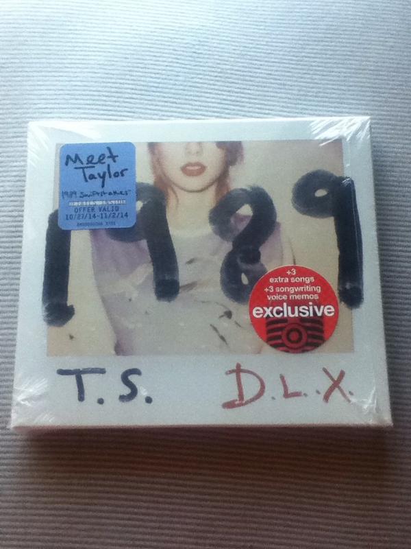 audernichelle's tweet photo. OMG. THANK YOU TARGET FOR SHIPPING IT EARLY. I AM LITERALLY DEAD. @taylorswift13 #1989 #itsnotevenoutyet http://t.co/6op5Ld13cO