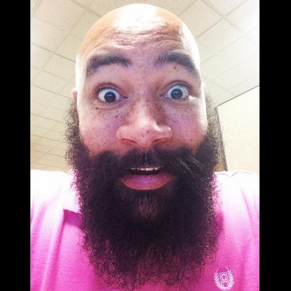 Branden_am's tweet photo. Friday at last!!! #beard #ratemybeard #beardcircus #beardshowoff @MisterBeardo @RateMyBeard @BeardCircus #bearding http://t.co/1ZhFxssrso