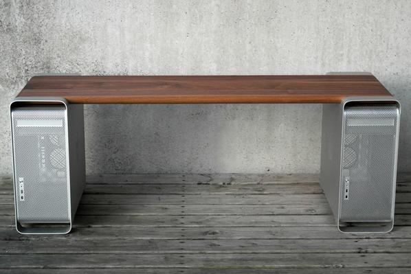 Entrepreneur's tweet image. Man Builds Furniture Out of Old Apple Computers entm.ag/12semPd by @Geoff_Weiss