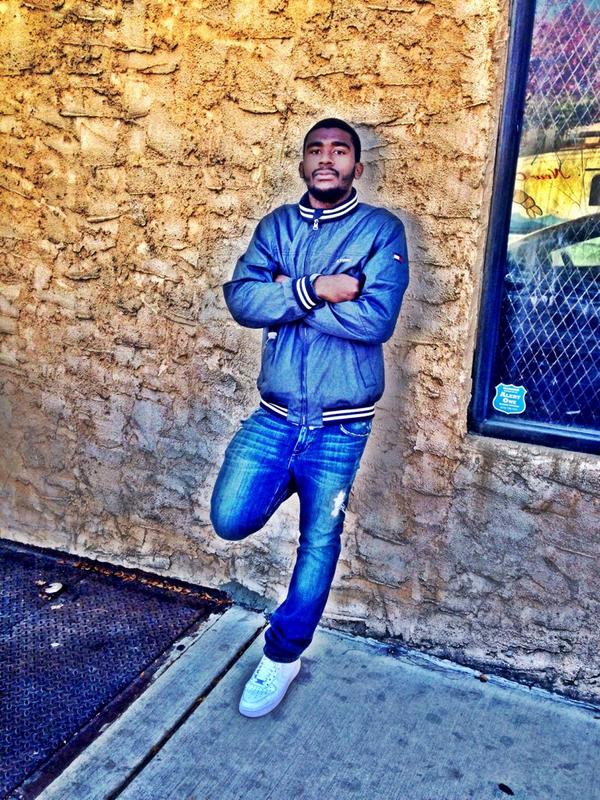 BrickYard_Na's tweet photo. I'm around #heavyToo so u better act rite or get left http://t.co/uyVeoo5u4s