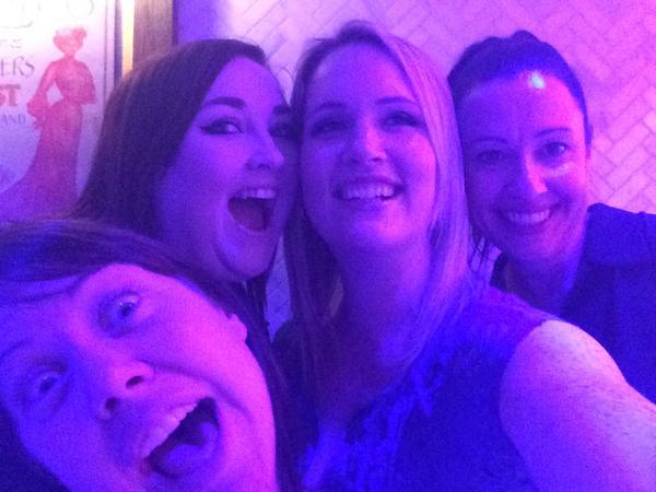 kelz's tweet photo. Awesome night out with the girls http://t.co/QJgCRGY0J8