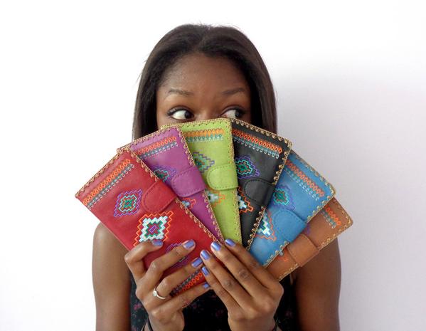 vegancuts's tweet photo. No more boring vegan wallets! @LAVISHY is here to save the day. Get 20% off with VEGANCUTS2010 http://t.co/TvPdms8in1 http://t.co/xTQcNM22Cu
