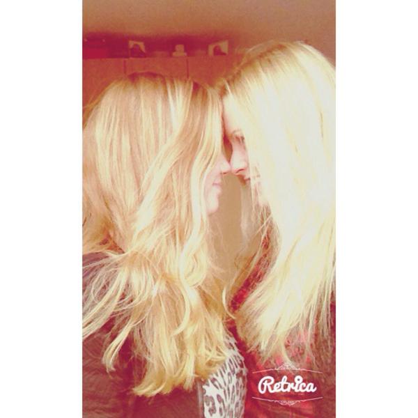 xulfmannn's tweet photo. Allerliefste mooiste en beste vriendinnetje 💞  @xveroooo http://t.co/TOpH1FAN7D