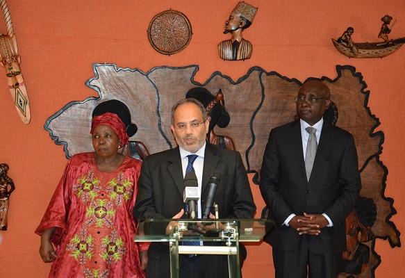 L'infection de la perception du virus Ebola fait plus dégâts que l'infection du virus lui même.