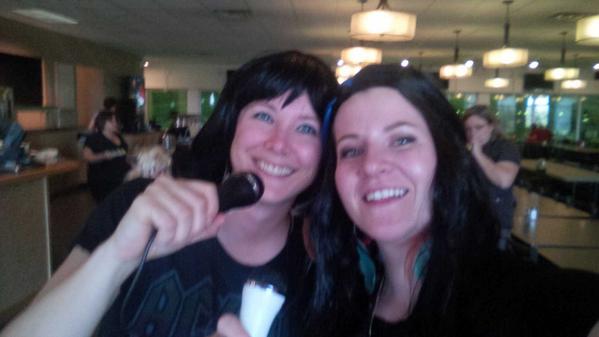 You curlers are missing out! #leeandem #justsing #cumarock2014