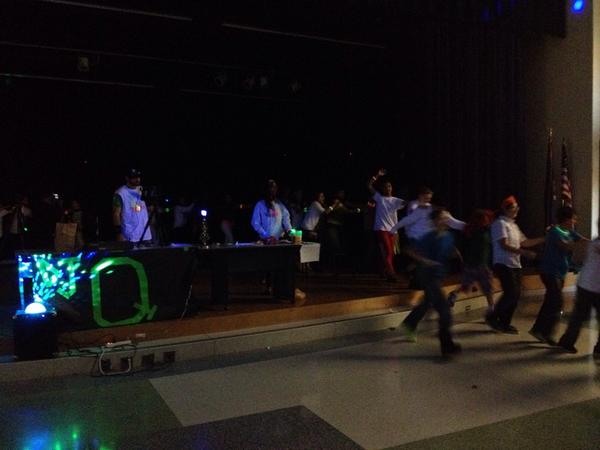 BakerMiddle's tweet photo. #BlackLightBash #BakerPride #onetroy With @mr_quinn29 http://t.co/xzJxAiAPoj