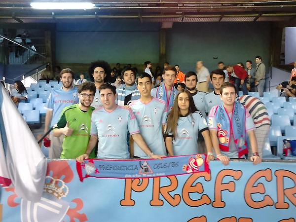 Daldao87's tweet photo. @puerta1923 Disfrutando con @PrefCeleste en Balaídos. Imos Celta!!! http://t.co/m2RyWXPu7N