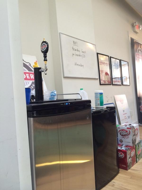 RobertNSmyth's tweet photo. Brandery!! Tap your idea. #destinationinnovate http://t.co/22NpblT19O