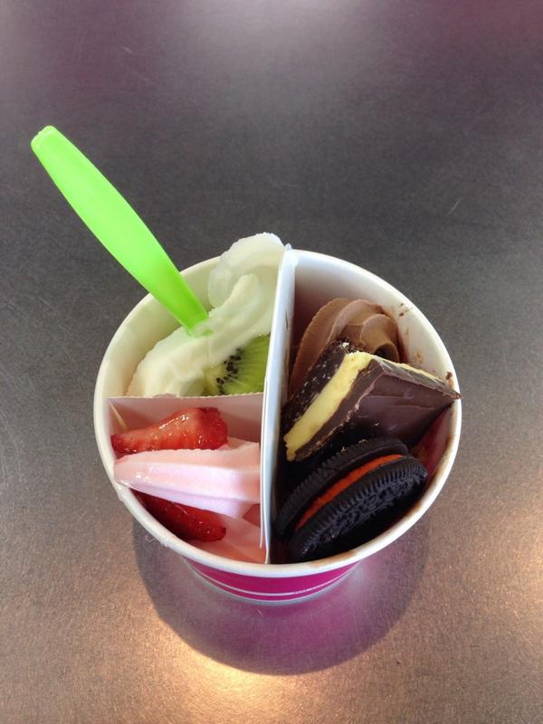 Start your weekend right and customize your craving with separate compartments! #froyomill #tgif
