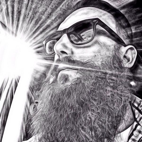 RateMyBeard's tweet photo. Visit Rate My Beard &amp; vote for @bradmartin77 - Please RT - http://t.co/23upvZg2m5 http://t.co/zBb5NmbPjF