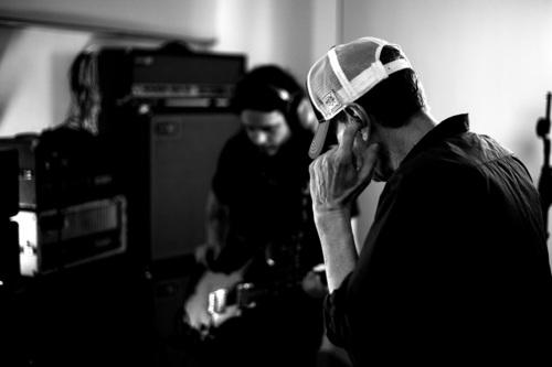 totalvibration's tweet photo. This pic of Scott Walker plugging his ears during the ‘Soused’ sessions delights me. http://t.co/goAe5oJOce