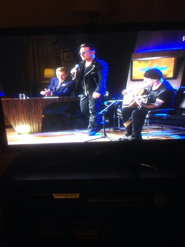 mark__byrne's tweet photo. Impressed by Bono and The Edge on tonight's #LateLate #Bono #goonthelads http://t.co/mGXdc7lqVG