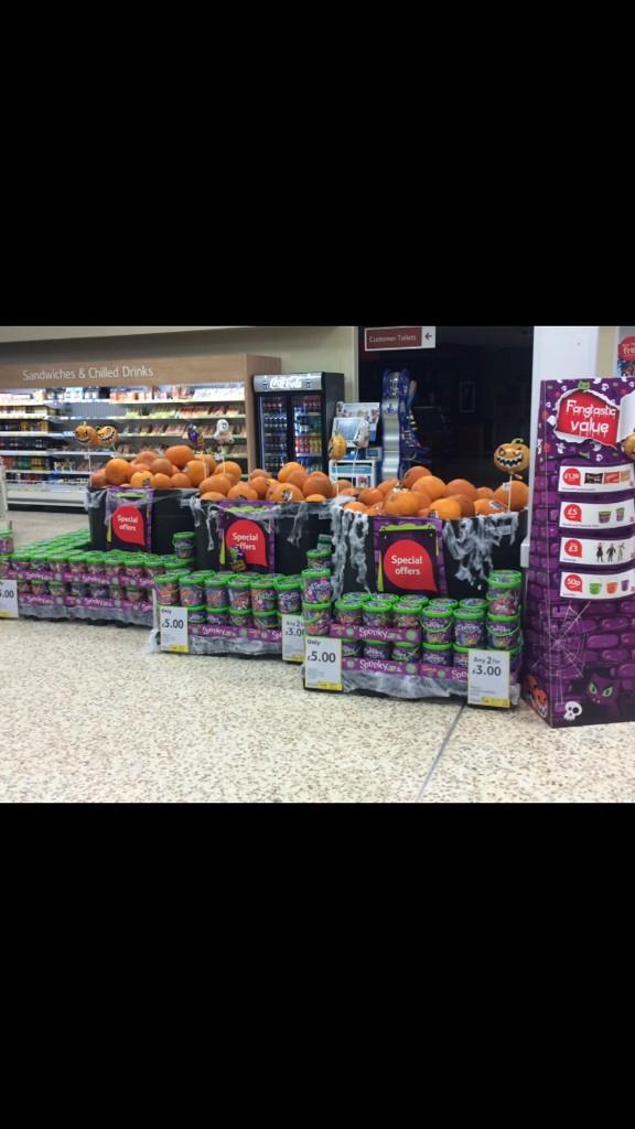 mattcarr3's tweet photo. Well done @ste2071 @andywelsh01 should trade well Tomorow #macc2 http://t.co/dprJjyA8Gz
