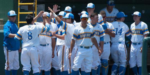 UCLABaseball's tweet photo. The 2014 #UCLA recruiting class was ranked #7 in the nation by @BaseballAmerica: http://t.co/2RA803vkex #ImpactClass http://t.co/igOrRVFJRL