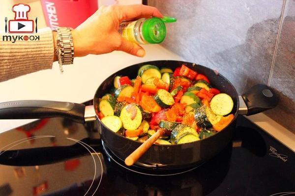 MykookNews's tweet photo. #cuisine #cook #mangerbouger  #mykook #kookup #homemade #découvrir #partager #savourez #MIAM http://t.co/1g2I5yDD9f