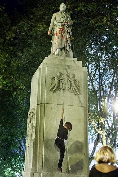 View image on Twitter