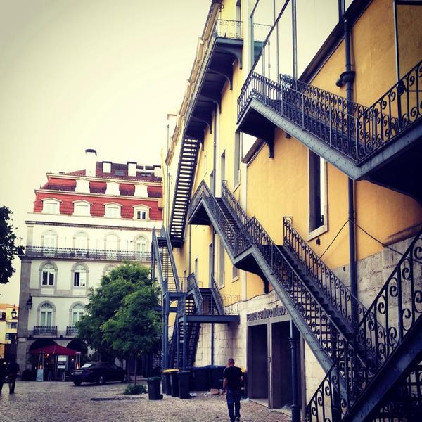 RamblinRed2014's tweet photo. Love from Lisbon #lisbon #portugal #travel #europe #traveltoeurope #traveltoportugal #portuguese #urbanlisbon #lisboa http://t.co/44Ml8yw6YV